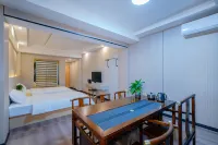 Yilong Ruiyun Hotel (Tongren Railway Station Store) - Airport Shuttle