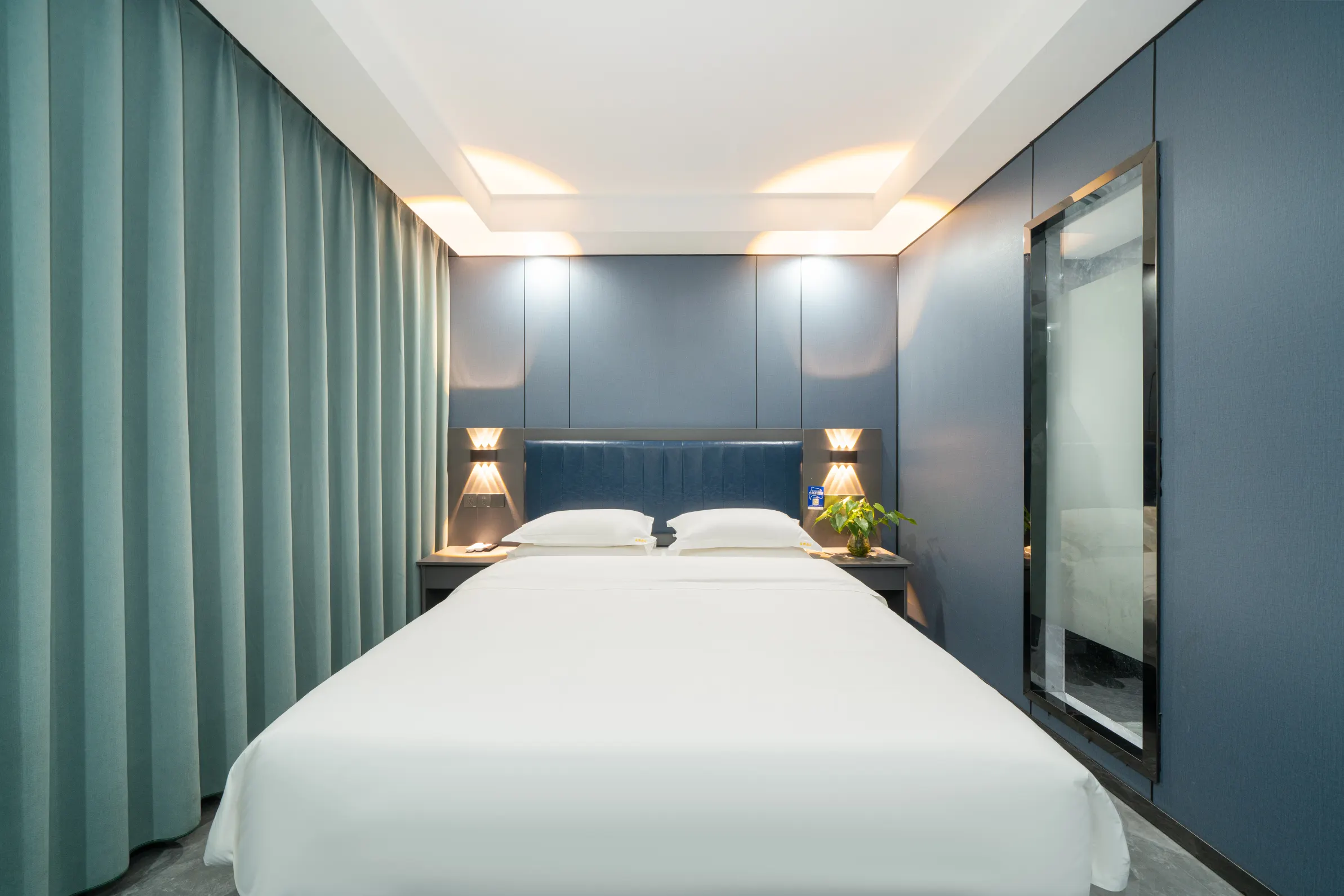 Jinbo Hotel (Liuzhou High-Speed Railway Station Wuxing Commercial Street) Kamar Photos