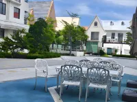 Cloud · Designer Scenic Apartment (Beihai Silver Beach Scenic Area International Passenger Port)