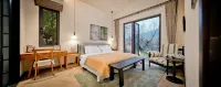 AlorValley  HuZhou - Infinity Pools