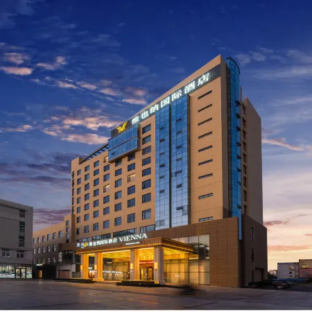 Vienna International Hotel (Changshu Changkelong Zhitang Shopping Plaza Branch)
