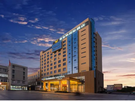 Vienna International Hotel (Changshu Changkelong Zhitang Shopping Plaza Branch)