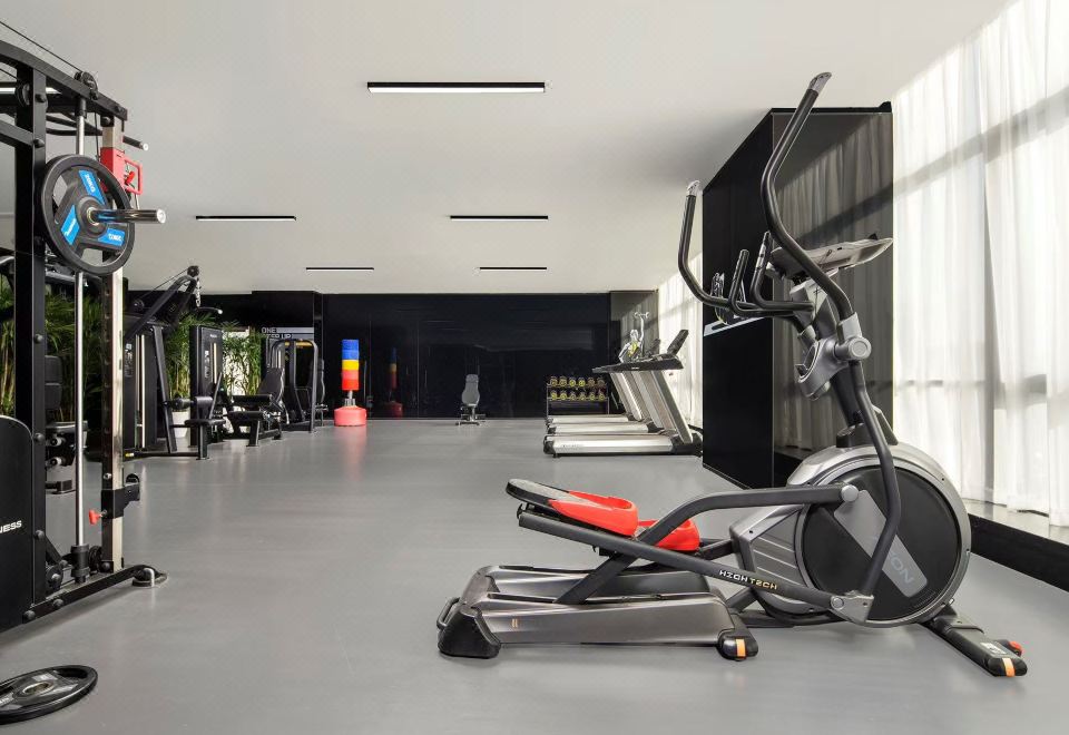 1. 란오 인터내셔널..