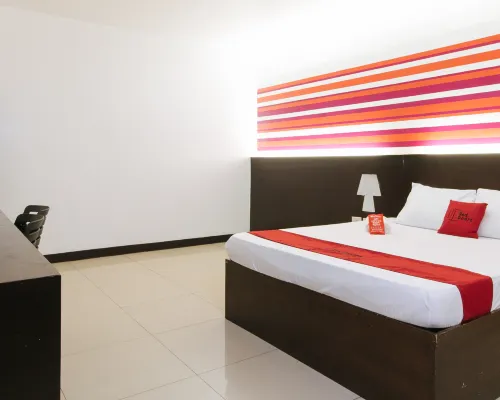 RedDoorz @ El Highway Hotel Bulacan Hotels in Plaridel