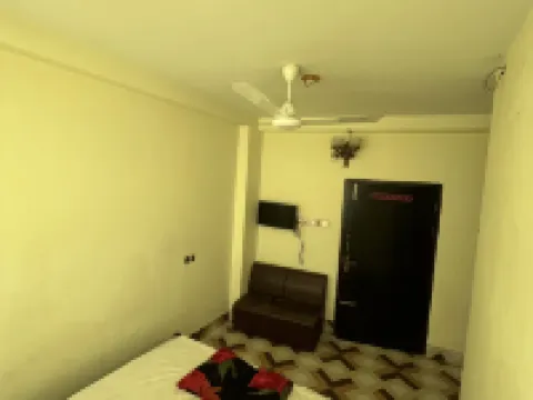 Hotel Al-Madina Residential 拉杰沙希酒店