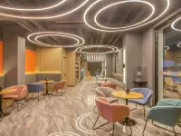 Jingji e-Sports Hotel (Tianjin Railway Station Wudadao Cultural Tourism Area Store) Hotels near Dongli