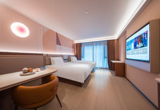 Orange Hotel (Weihai Shandongdaxue Huoju Bajie) Hotel Overview