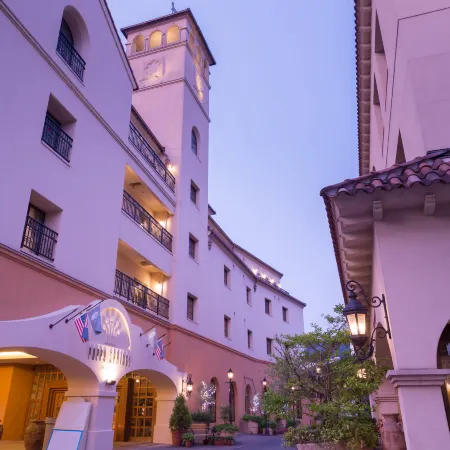 Poppy Springs Resort & Spa