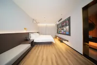 灰鯨スマートホテル（保定復興中路華電二校）