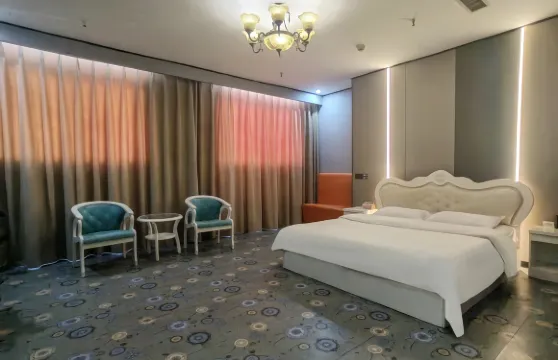 西雅圖主題酒店（安陽滑縣人民路店）