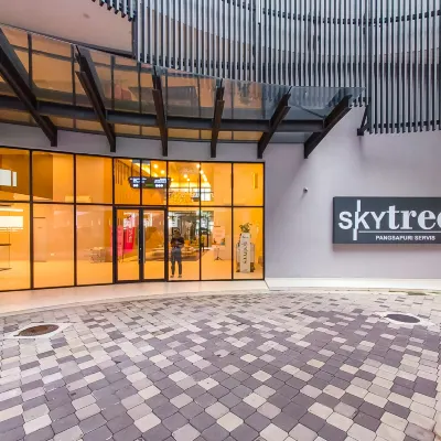 Sky Tree by RR JBcity Hotels near KFC @ Taman Bukit Indah