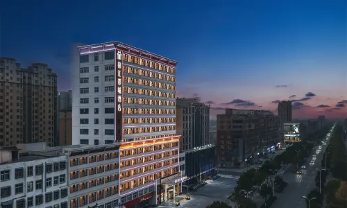 Gushi Chenggong Avenue Jinjiang Metropolo Hotel