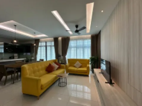 Luxury Queen Villa 2Min Walk to Beach & Night Market Netflix 20pax