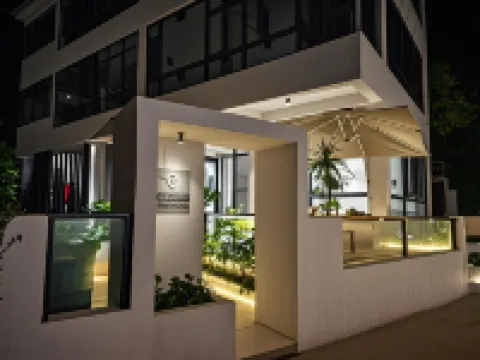 Yihai Homestay (Weizhou Island Wucaitan Branch) Hotel berhampiran Wucai Beach