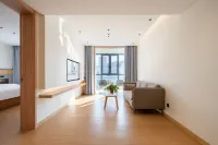 Xinyang Rezen Retreat Hotel (Nanwan Lake) - balcony