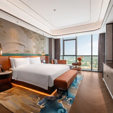 Linkong Jinjiang Hotel