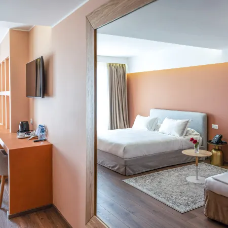 Hotel Vlora Priam, Affiliated by Melia