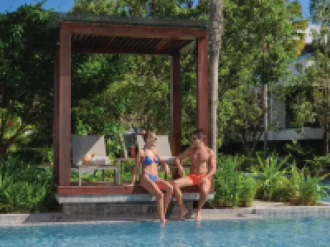 스테이 웰빙 & 라이프스타일 리조트 푸켓 호텔