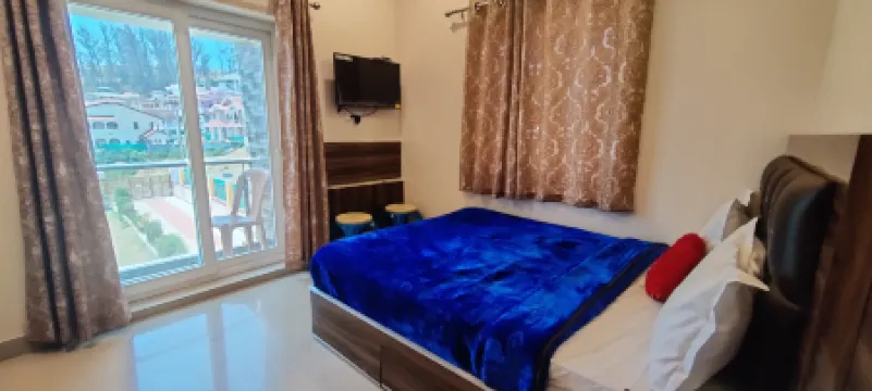 Rose Garden Enclave for Families