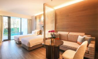 L+Snow Supreme Hotel