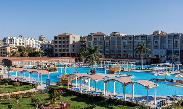 Sunrise Solara Aqua Park Resort