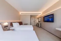 HanTing Hotel (Guilin Yangshuo Shili Gallery) Hotels in Yangshuo