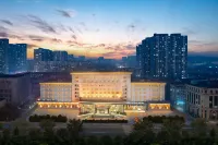 鞍山火車站人民公園亞朵酒店 鄰近鞍山奧體中心遊泳館的酒店