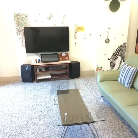 Ying Hsuan House Отели рядом с достопримечательностью «General Hall»