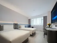 Atour Light Hotel Changchun Mixc the People’s Square Station Qingju Hotel 般若寺周辺のホテル