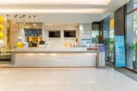 Moxi Esports Hotel (Guigang International Life Port High speed Railway Station, Guangxi)