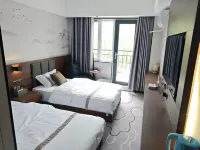 Yunhan Hotel，HuyangheCity - parking