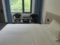 Qingchuan Yuxige Homestay