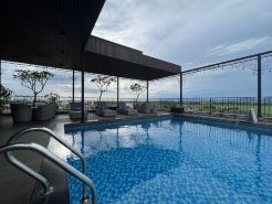 Paragon Noi Bai Hotel & Pool
