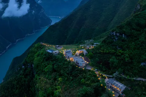 Mujia Wushan County Homestay