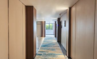 Huayi Smart Hotel