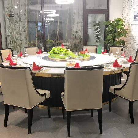 Yinchuan Cultural City Phoenix Fantasy City Hotel