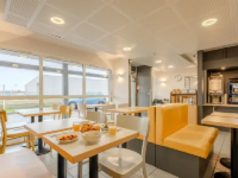 B&B HOTEL 加來科奎爾斯曼什海峽隧道酒店 科凱勒酒店