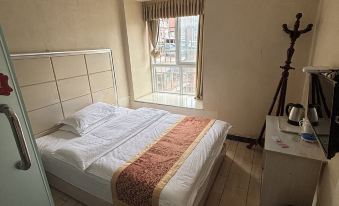 Tongjiang Hongxu Hotel