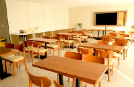 Zhiyun Hotel (Xilinhot City Hangai Road)