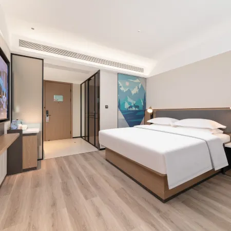 Echarm Hotel (Wenfeng Tower Store on Shenong Avenue, Suizhou)