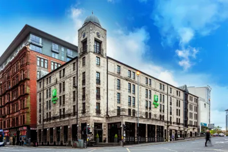 Holiday Inn Glasgow - City Ctr Theatreland Отели рядом с достопримечательностью «Trades Hall of Glasgow»