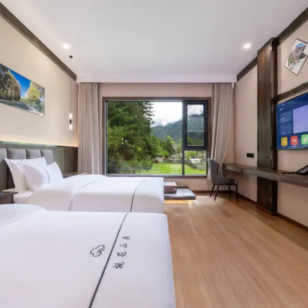 Taohua Shanju High-end Homestay