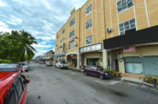 Spot on 91178 Motel Impian Hotel di Seri Manjung