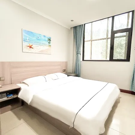 Lemon Hotel