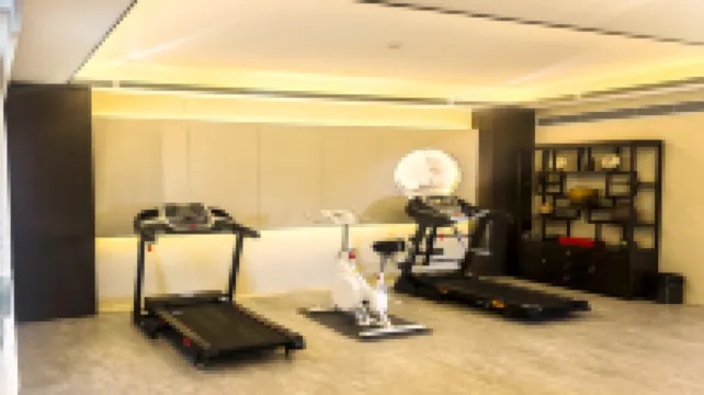 和城酒店（源凱商業街王家樑地鐵站店）