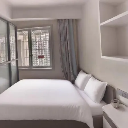Xiangfeng Hotel (Dejiang Passenger Transport Terminal)