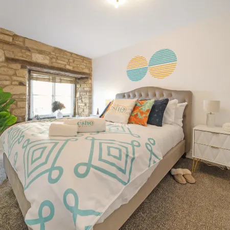 Historic flat/Cotswolds/2BD/Walk in Shower/Central