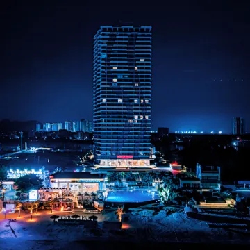 Ramada By Wyndham HuiZhou Double Moon Bay Hotels near Turtle National Reserve Areas