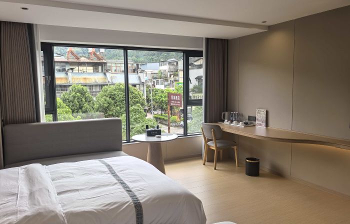 Longling Yudu Hotel