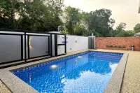 The Luxurious 23 @ GameTopia Villa Hotels in 